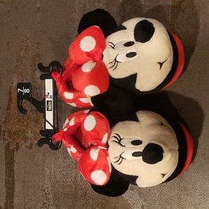 Minnie Mouse slippers